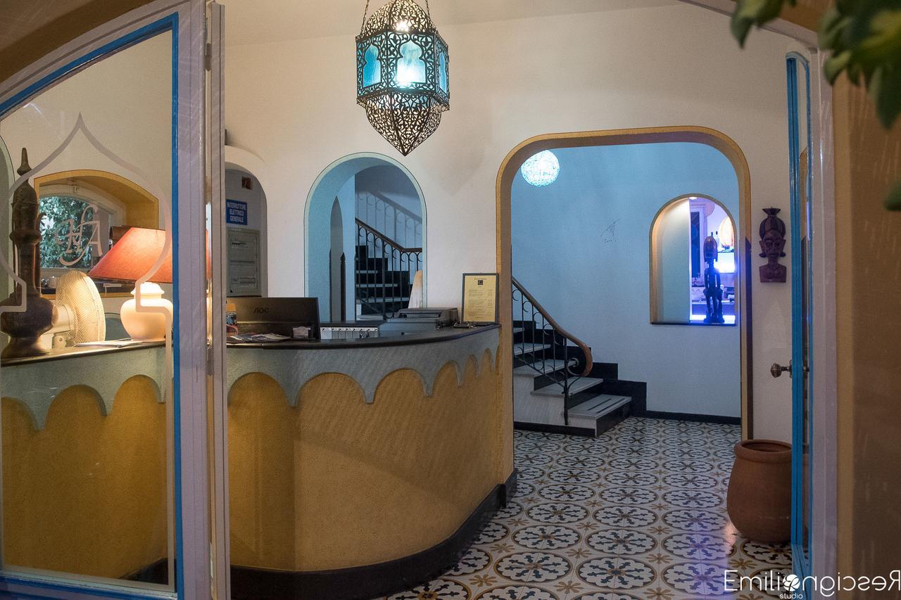Hotel Arabesque Varigotti Ngoại thất bức ảnh