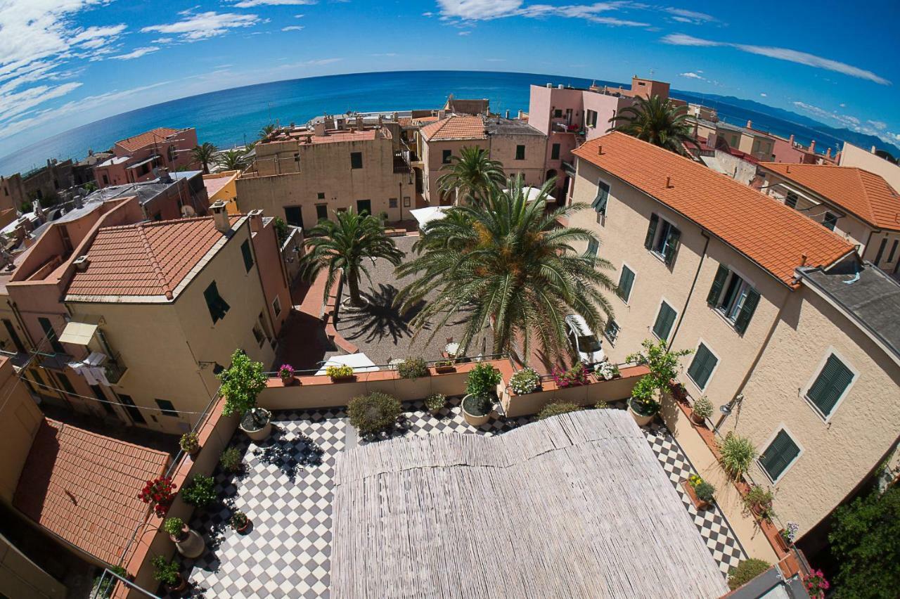 Hotel Arabesque Varigotti Ngoại thất bức ảnh