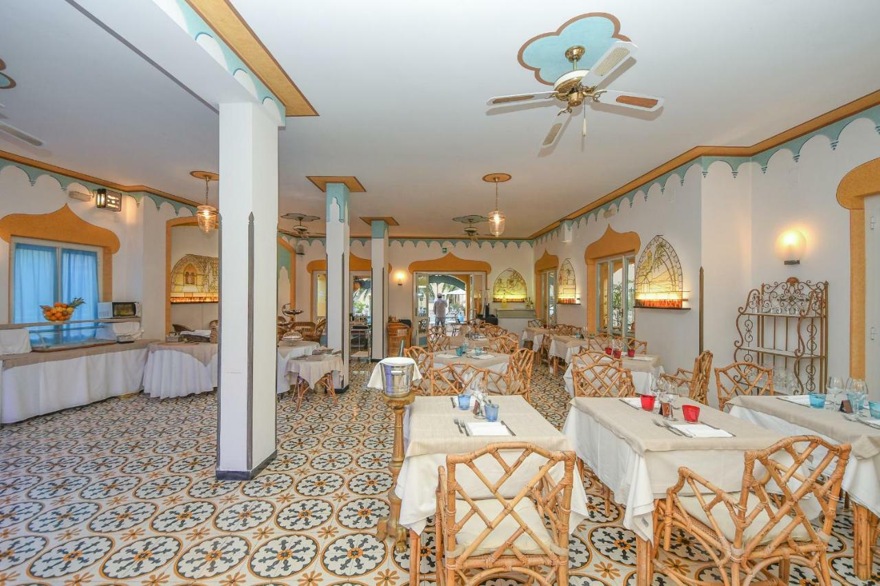 Hotel Arabesque Varigotti Ngoại thất bức ảnh
